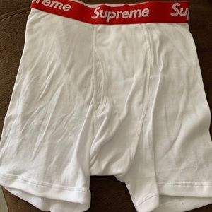 Supreme Boxer Briefs In White Pack Of 4 